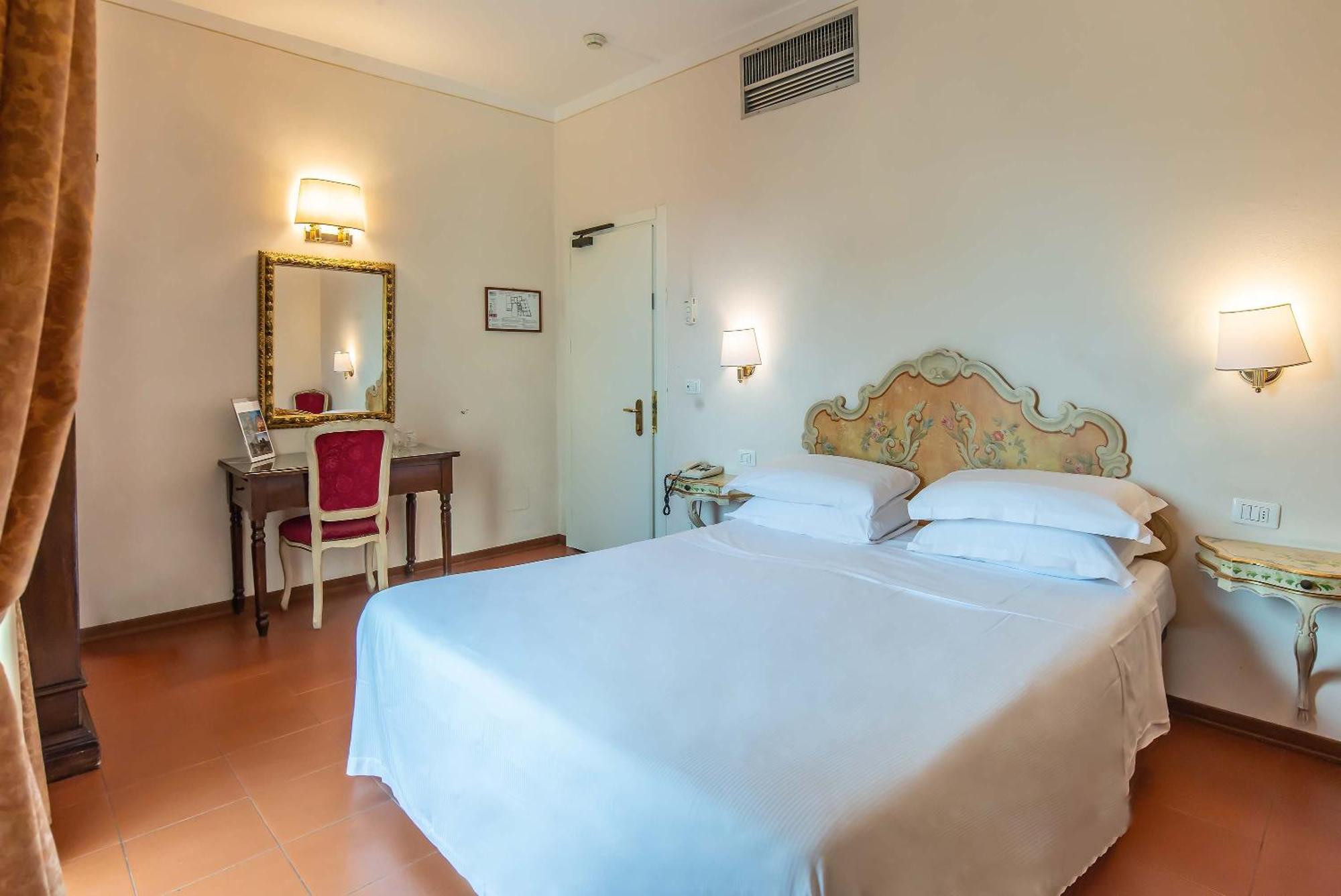 Hotel Machiavelli Palace Firenze Bagian luar foto