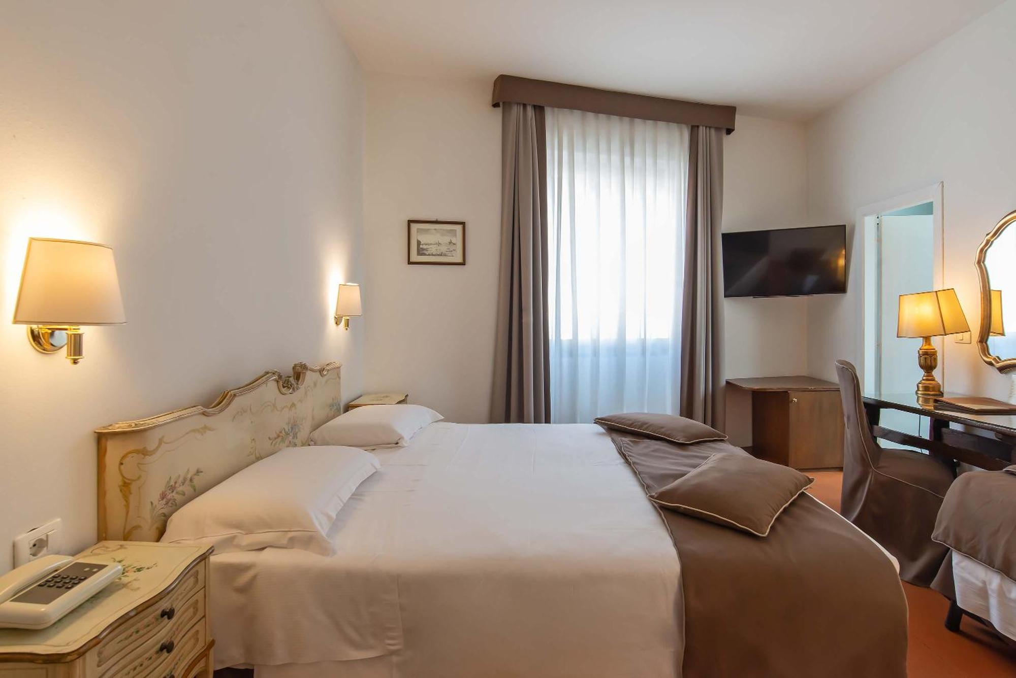 Hotel Machiavelli Palace Firenze Bagian luar foto